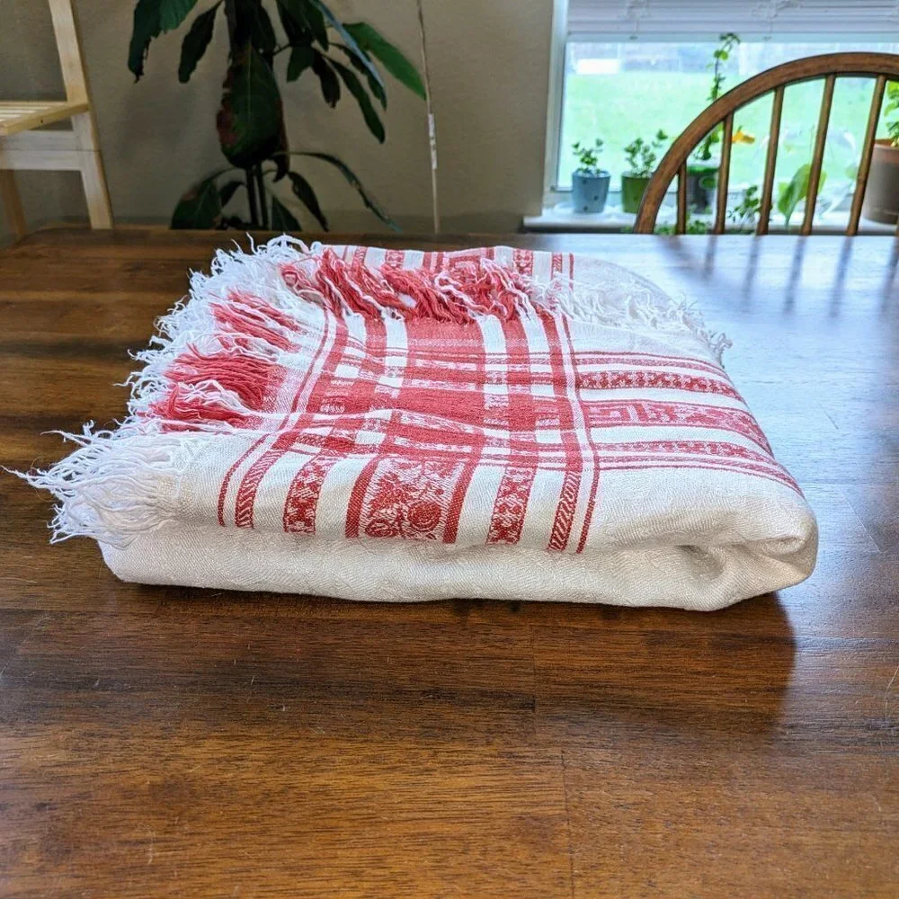 White & Red Linen Fringe Vintage Tablecloth